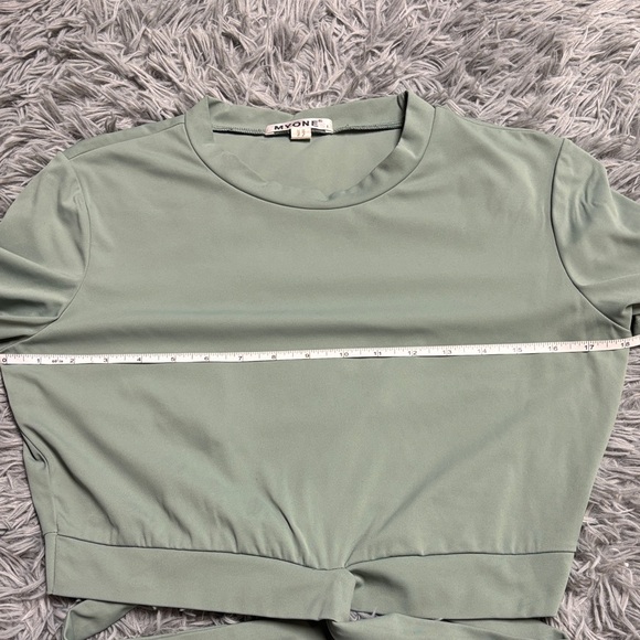 Light Green Crop Top - Picture 8 of 11